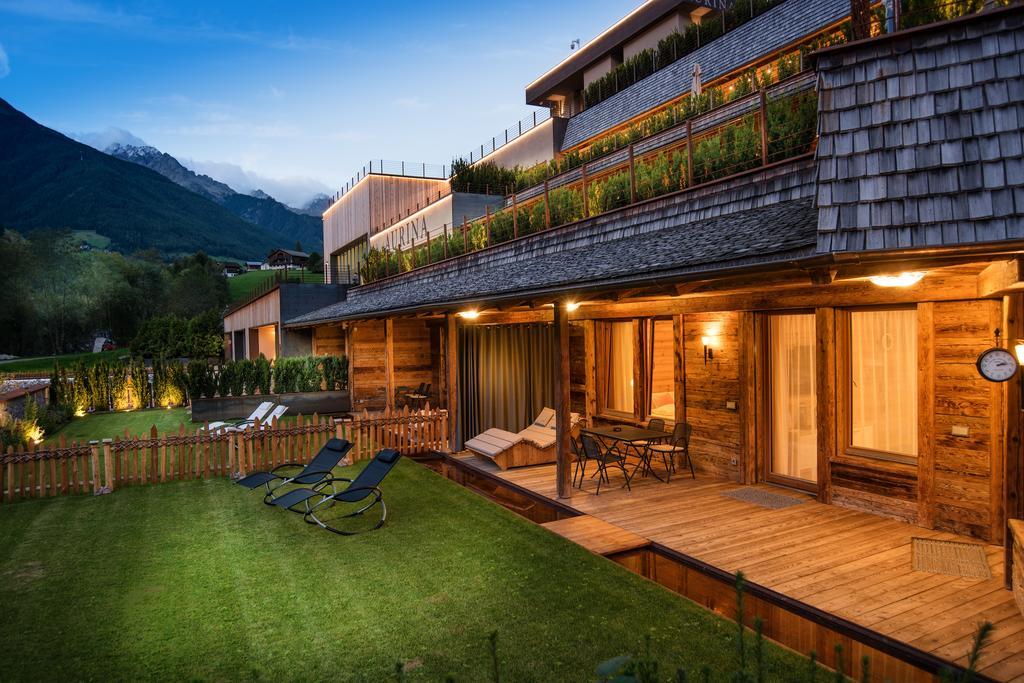 Aurina Lodges Lutago Bagian luar foto