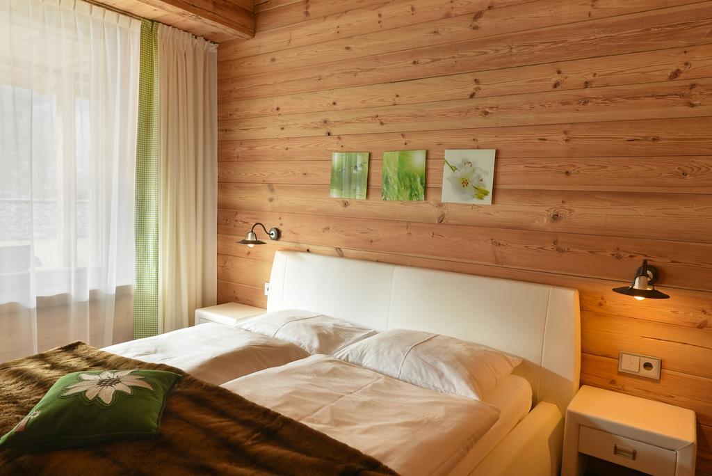 Aurina Lodges Lutago Bagian luar foto